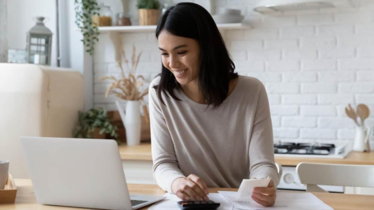 Sesión de desarrollo de contenido educativo en progreso